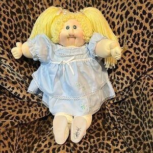 Cabbage Patch Kid Soft Sculpture vintage